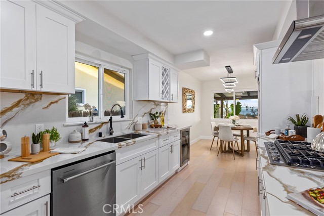 1741 Perch Street, San Pedro CA: https://media.crmls.org/medias/0705aa77-7c1c-41e2-9037-95a3a9fb4b15.jpg