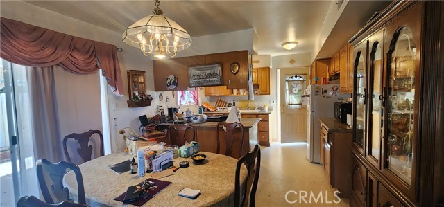 Detail Gallery Image 9 of 27 For 216 W Taylor St, Santa Maria,  CA 93458 - 3 Beds | 2 Baths