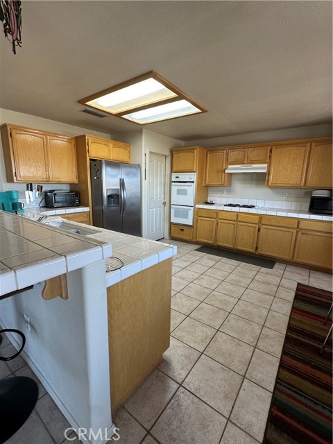 Detail Gallery Image 5 of 19 For Address Is Not Disclosed, Victorville,  CA 92392 - 3 Beds | 2 Baths