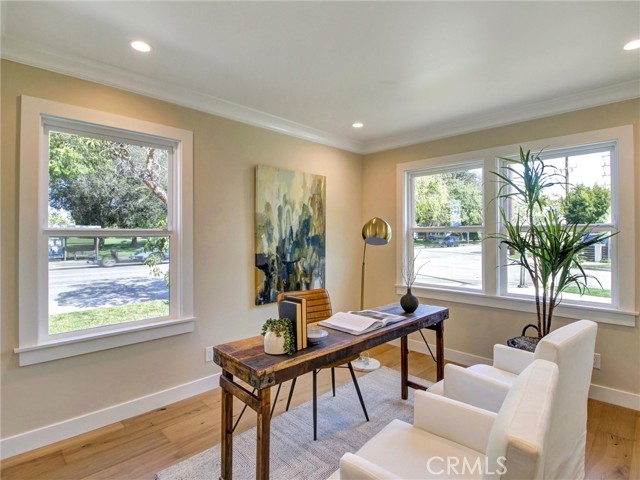 Detail Gallery Image 17 of 43 For 2171 Stearnlee, Long Beach,  CA 90815 - 4 Beds | 3 Baths