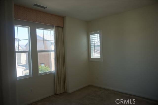 Detail Gallery Image 9 of 22 For 62 Barnes, Tustin,  CA 92782 - 4 Beds | 3 Baths