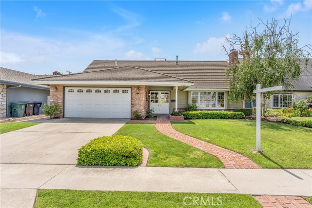 6432 Athena Dr, Huntington Beach, CA 92647