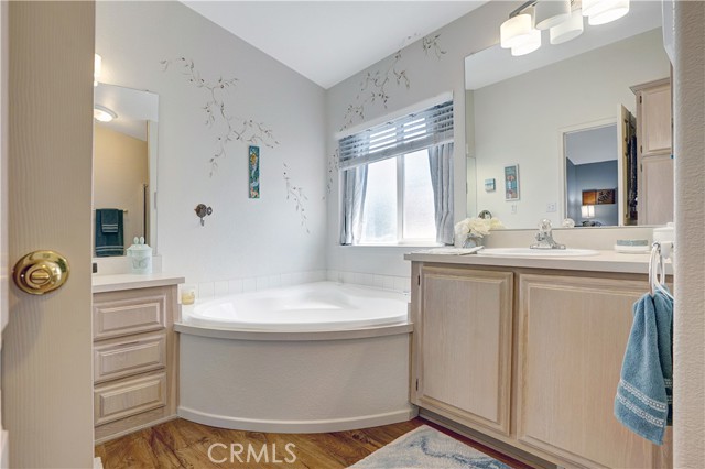 27250 Murrieta Road, Menifee CA: https://media.crmls.org/medias/070b5243-2879-4e6a-b450-3e0cd20b71af.jpg