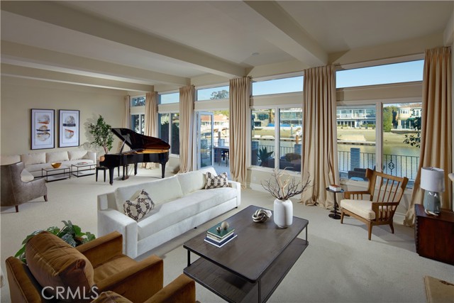 Detail Gallery Image 5 of 18 For 8 Linda Isle, Newport Beach,  CA 92660 - 3 Beds | 4 Baths