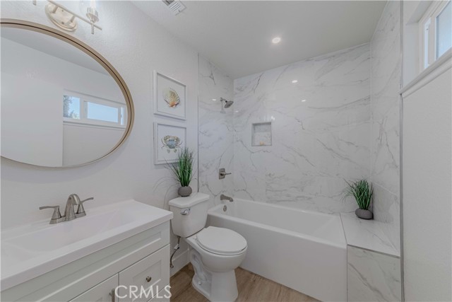 6923 Sundown Drive, Jurupa Valley CA: https://media.crmls.org/medias/070c4323-310c-46d2-b501-b86c84a25287.jpg