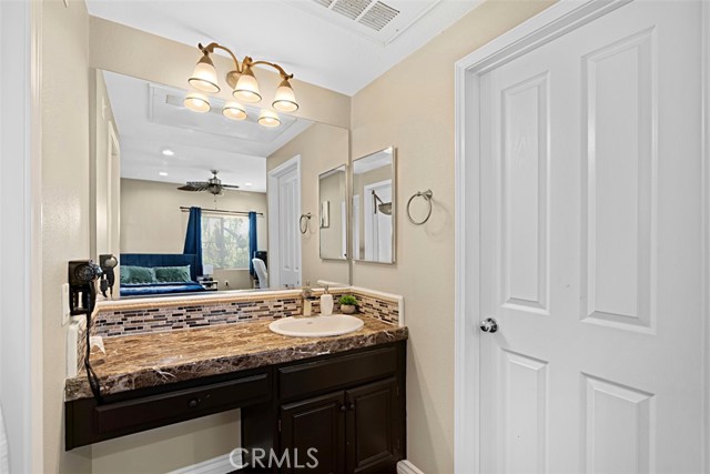 Detail Gallery Image 7 of 22 For 2260 Sierra View Ct, Riverside,  CA 92503 - 5 Beds | 4 Baths