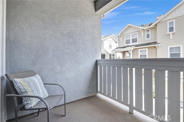 29 Hinterland Way, Ladera Ranch CA: https://media.crmls.org/medias/070d5896-fce3-43cd-9758-8a8d8e162ca7.jpg