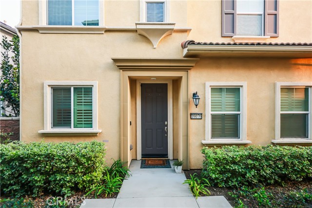 Detail Gallery Image 2 of 31 For 16076 Huckleberry Ave, Chino,  CA 91708 - 3 Beds | 2/1 Baths