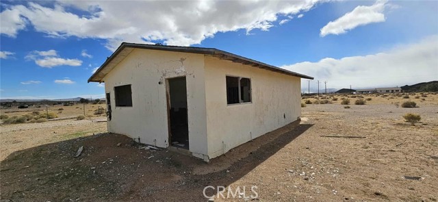 Detail Gallery Image 11 of 34 For 33354 Haynes Rd, Lucerne Valley,  CA 92356 - 4 Beds | 2 Baths