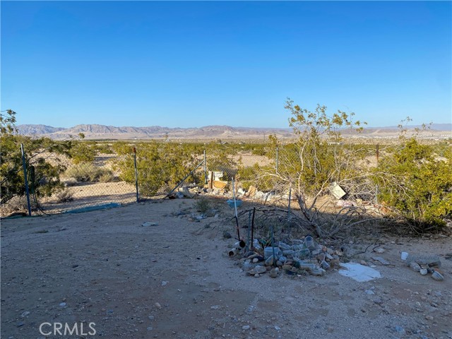 Detail Gallery Image 22 of 22 For 1561 Shoshone Valley Rd, Twentynine Palms,  CA 92277 - 2 Beds | 1 Baths