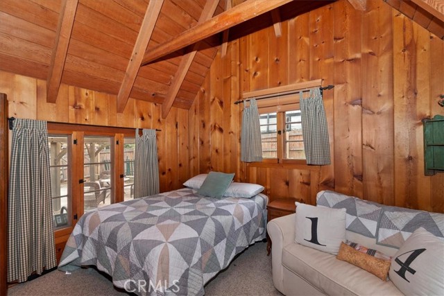 295 Sunset, Lake Arrowhead CA: https://media.crmls.org/medias/071062bd-5b5a-430a-aad9-54b226ce7f67.jpg