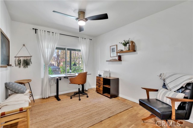 Detail Gallery Image 13 of 51 For 6514 Coldwater Canyon Ave, Valley Village,  CA 91606 - 4 Beds | 3 Baths