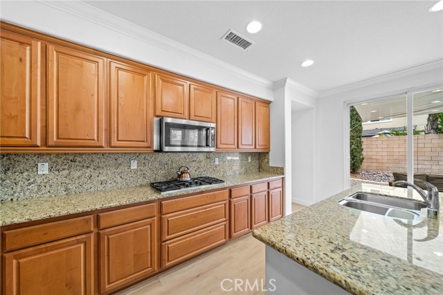 Detail Gallery Image 17 of 47 For 46236 Shade Tree Ct, Temecula,  CA 92592 - 4 Beds | 3 Baths