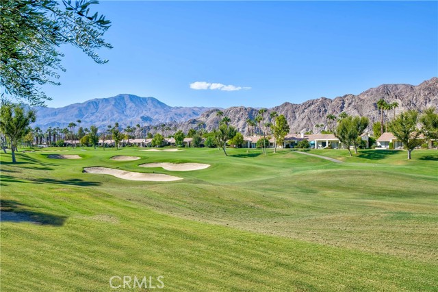 Detail Gallery Image 3 of 36 For 54829 Oakhill, La Quinta,  CA 92253 - 3 Beds | 3 Baths