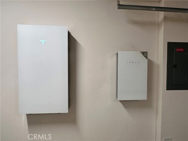 Detail Gallery Image 5 of 10 For 1882 Coffeeberry Rd, Santa Paula,  CA 93060 - 3 Beds | 2/1 Baths