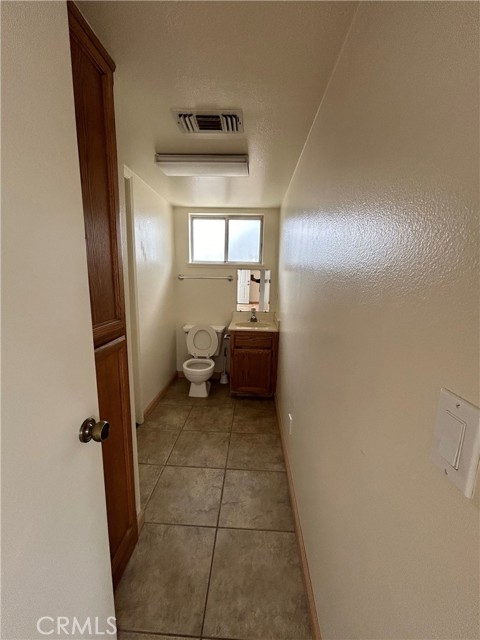 Detail Gallery Image 9 of 28 For 136 S Lilac St, Ridgecrest,  CA 93555 - 2 Beds | 1/1 Baths