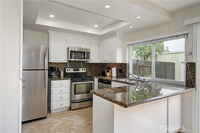 Detail Gallery Image 8 of 37 For 33422 Nottingham Way #B,  Dana Point,  CA 92629 - 3 Beds | 1/1 Baths