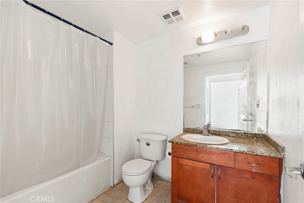1240 India Street - photo 17