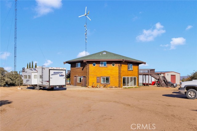 Detail Gallery Image 2 of 42 For 10328 El Centro, Oak Hills,  CA 92344 - 5 Beds | 4 Baths