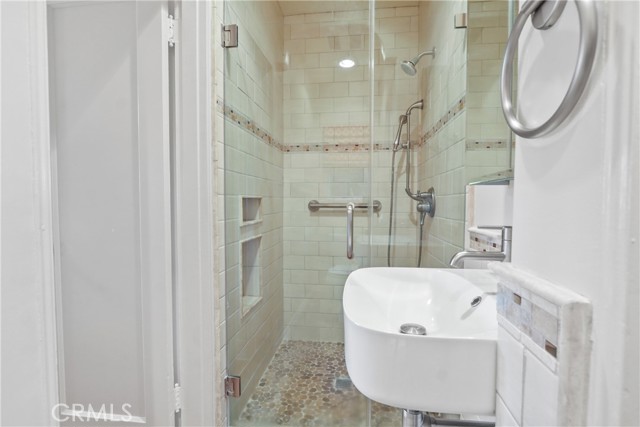 Detail Gallery Image 16 of 61 For 1342 W 19th St, San Pedro,  CA 90732 - 3 Beds | 2 Baths