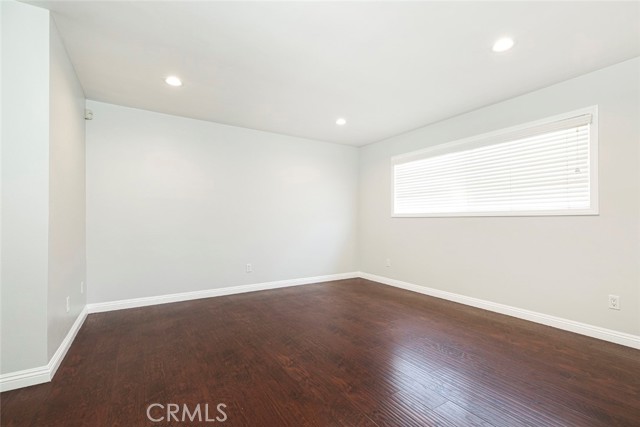 12922 Strathern Street, North Hollywood CA: https://media.crmls.org/medias/071520d1-f44e-4ccd-89d8-aa3c23e5a9b8.jpg