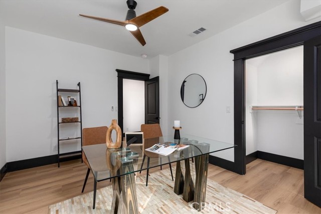 Detail Gallery Image 17 of 39 For 2274 W 21st St, Los Angeles,  CA 90018 - 4 Beds | 3 Baths