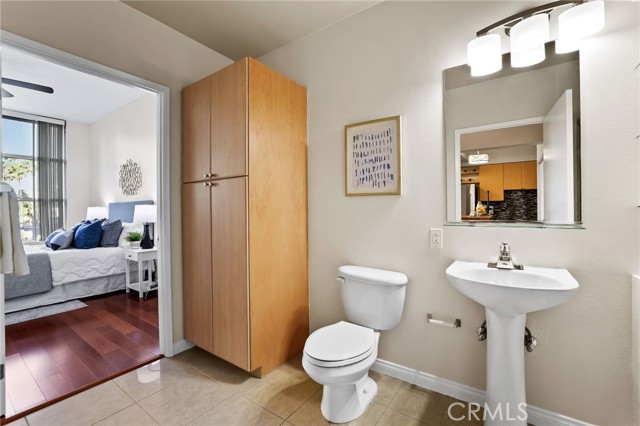 Detail Gallery Image 20 of 47 For 388 E Ocean Bld #305,  Long Beach,  CA 90802 - 2 Beds | 2 Baths