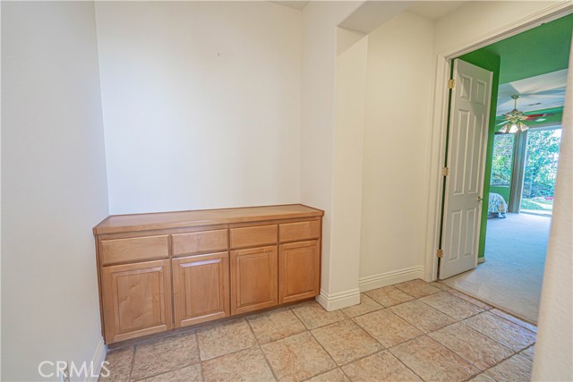 Detail Gallery Image 18 of 45 For 22440 Skylake Pl, Saugus,  CA 91390 - 5 Beds | 3/1 Baths