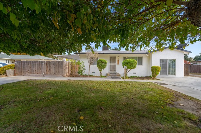 Detail Gallery Image 2 of 30 For 834 V St, Merced,  CA 95341 - 3 Beds | 1 Baths