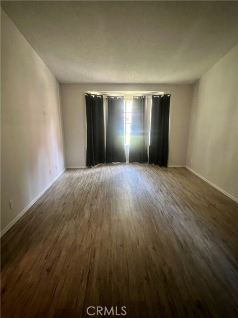 Bedroom 1 (primary)
