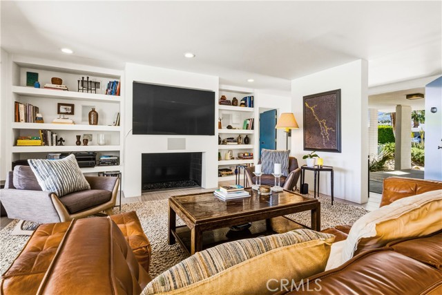 Detail Gallery Image 19 of 75 For 2736 S Camino Real, Palm Springs,  CA 92264 - 4 Beds | 3 Baths