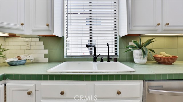 2607 Nelson Ave, Redondo Beach, California 90278, 2 Bedrooms Bedrooms, ,1 BathroomBathrooms,Residential,Sold,Nelson Ave,OC22046640