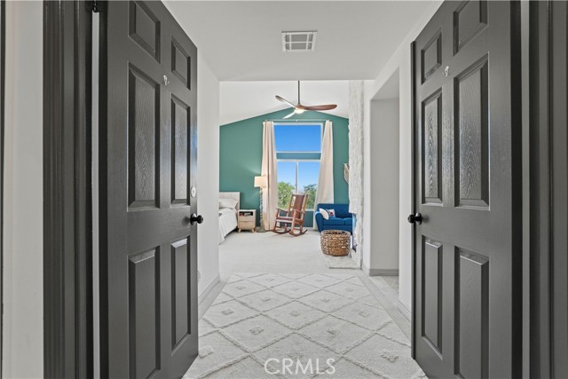 9744 Sweetwater Drive, Agua Dulce CA: https://media.crmls.org/medias/07183898-9434-4cf9-9f7f-c8371556c89f.jpg