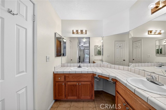 Detail Gallery Image 16 of 32 For 11620 Locust, Apple Valley,  CA 92308 - 2 Beds | 2 Baths