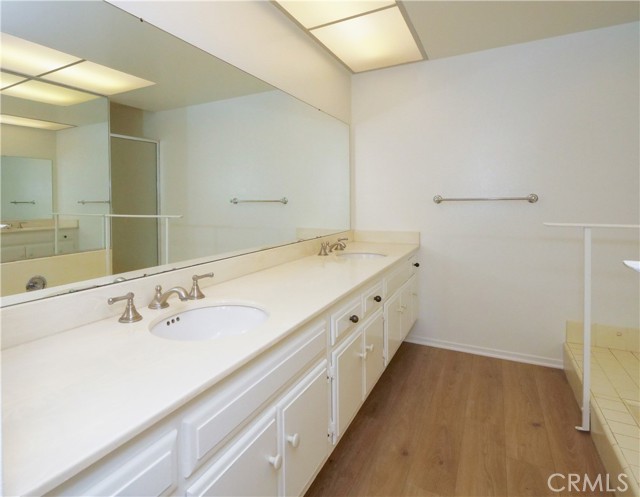 Detail Gallery Image 19 of 34 For 17 Aspen Way, Rolling Hills Estates,  CA 90274 - 3 Beds | 3 Baths