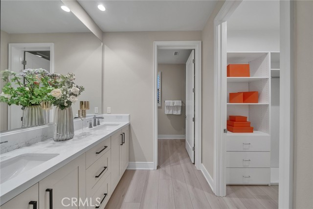 Detail Gallery Image 18 of 50 For 100 Albero, Irvine,  CA 92602 - 4 Beds | 3/1 Baths