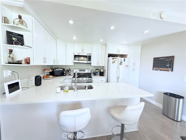 Detail Gallery Image 1 of 23 For 1525 Walnut Leaf Dr #209,  Walnut,  CA 91789 - 2 Beds | 2 Baths