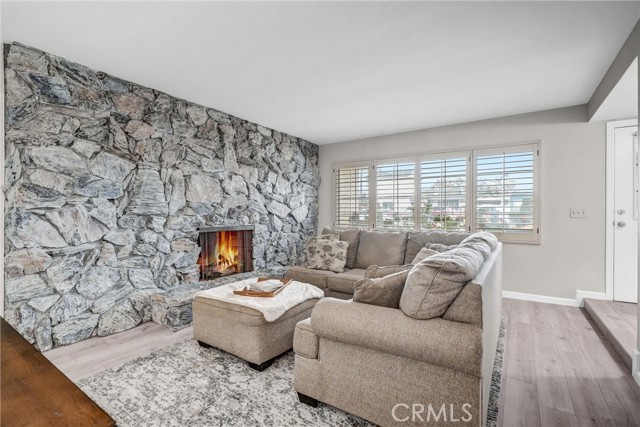 18531 E Pearl Avenue, Orange CA: https://media.crmls.org/medias/071a8dae-8c66-47d5-beea-5bbc929b6762.jpg