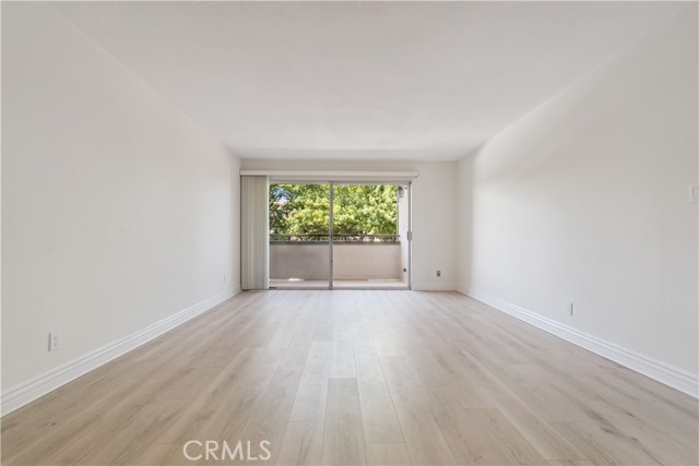 5927 Armaga Spring Road, Rancho Palos Verdes CA: https://media.crmls.org/medias/071aaee6-029e-4390-afbc-db2c02cce3ce.jpg