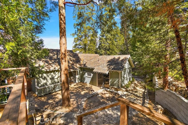 26432 Lake Forest Dr, Twin Peaks, CA 92391