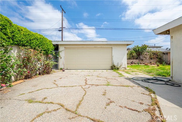 Detail Gallery Image 32 of 43 For 15833 Ocean Ave, Whittier,  CA 90604 - 3 Beds | 2 Baths