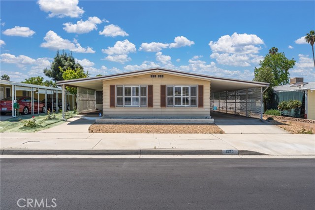 Detail Gallery Image 1 of 20 For 1275 W Johnston Ave, Hemet,  CA 92543 - 2 Beds | 2 Baths