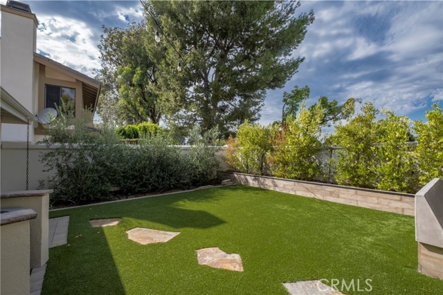 Detail Gallery Image 21 of 27 For 4971 Hemlock, Irvine,  CA 92612 - 3 Beds | 2 Baths