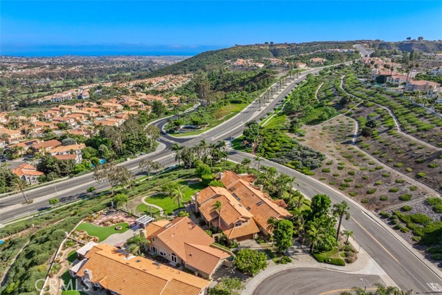 Detail Gallery Image 17 of 19 For 30382 Anamonte, Laguna Niguel,  CA 92677 - 4 Beds | 3 Baths