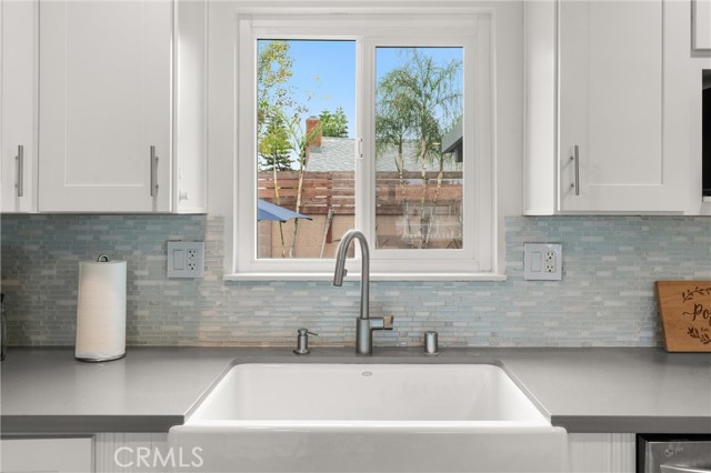 Detail Gallery Image 14 of 37 For 8242 Valencia Dr, Huntington Beach,  CA 92647 - 3 Beds | 2 Baths