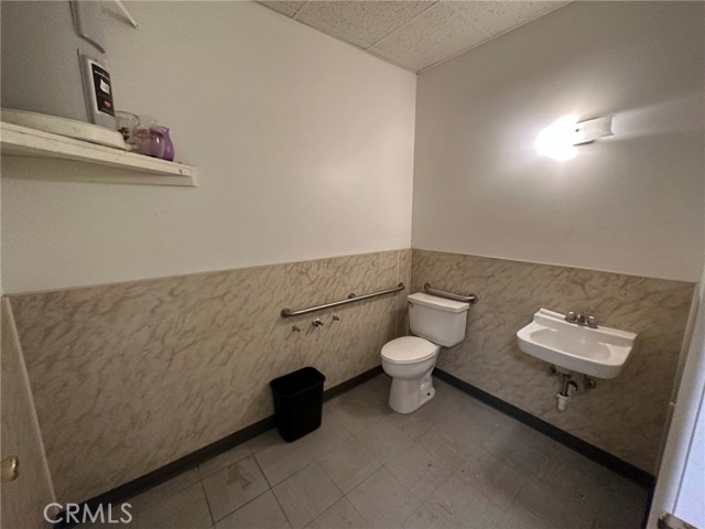 73737 29 Palms Highway, Twentynine Palms, California 92277, ,Commercial Lease,For Rent,73737 29 Palms Highway,CRJT25026064