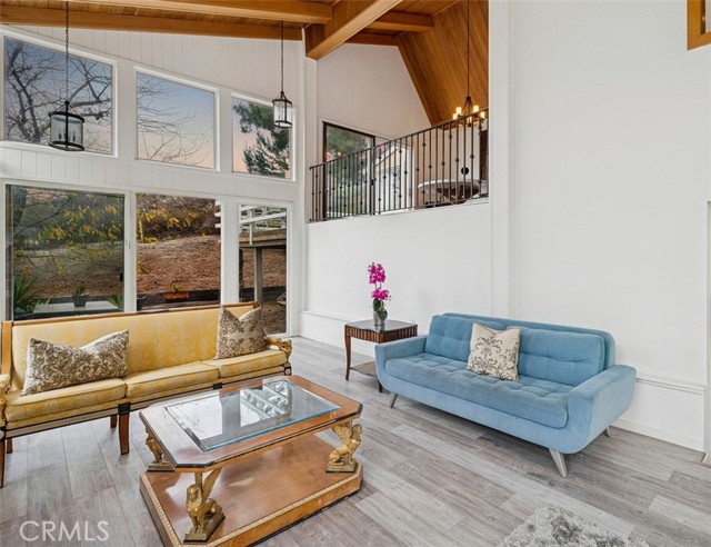 Detail Gallery Image 14 of 27 For 31991 Viapavo Real, Coto de Caza,  CA 92679 - 4 Beds | 4/1 Baths