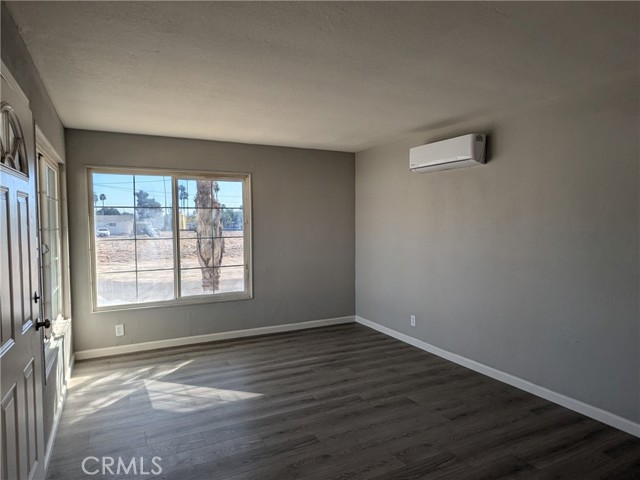 Detail Gallery Image 6 of 29 For 648 S Pico Ave, San Jacinto,  CA 92583 - 2 Beds | 2 Baths