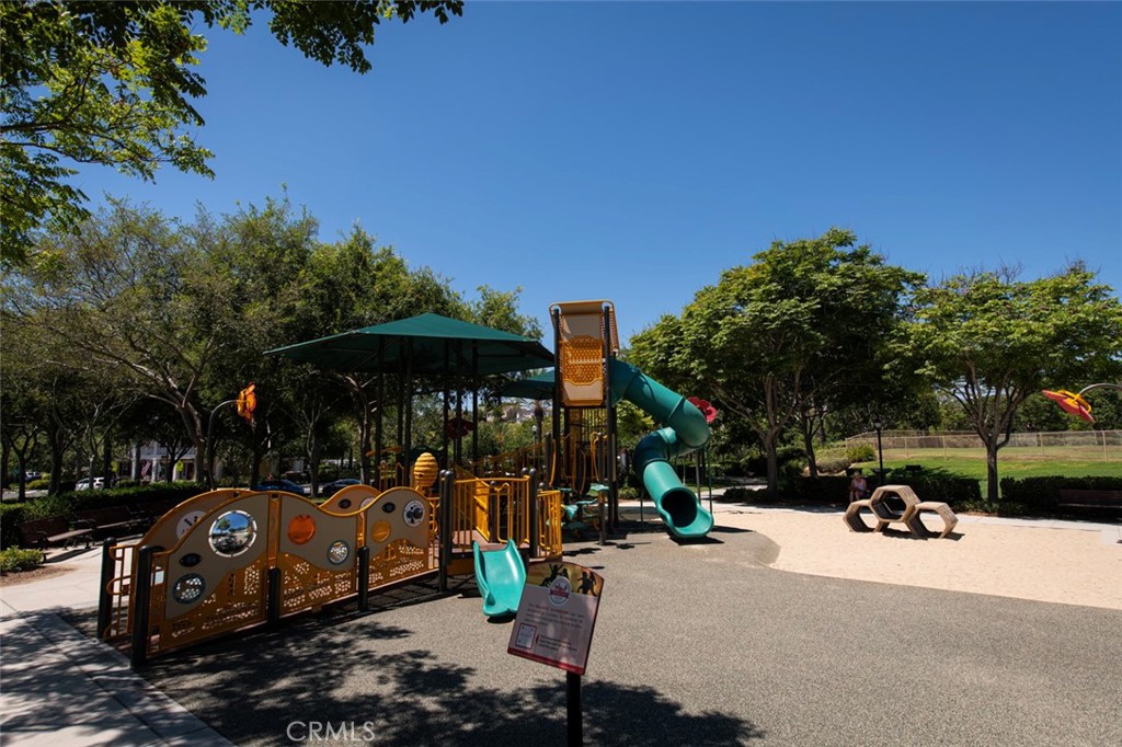 MLS #OC25273018 image #25