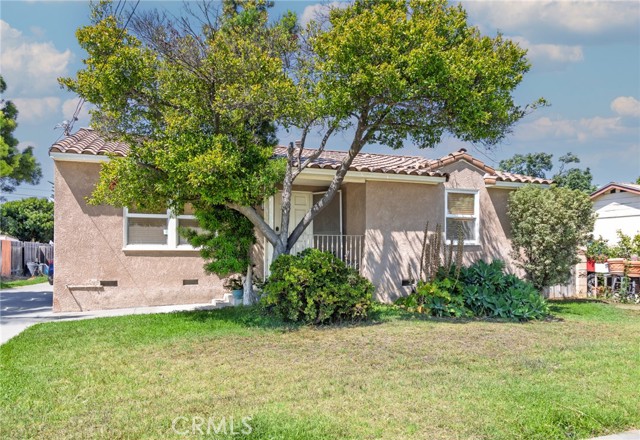 622 Center Street, Costa Mesa CA: https://media.crmls.org/medias/071e6e81-64ee-40e2-a2b6-1f5d66a1f09f.jpg